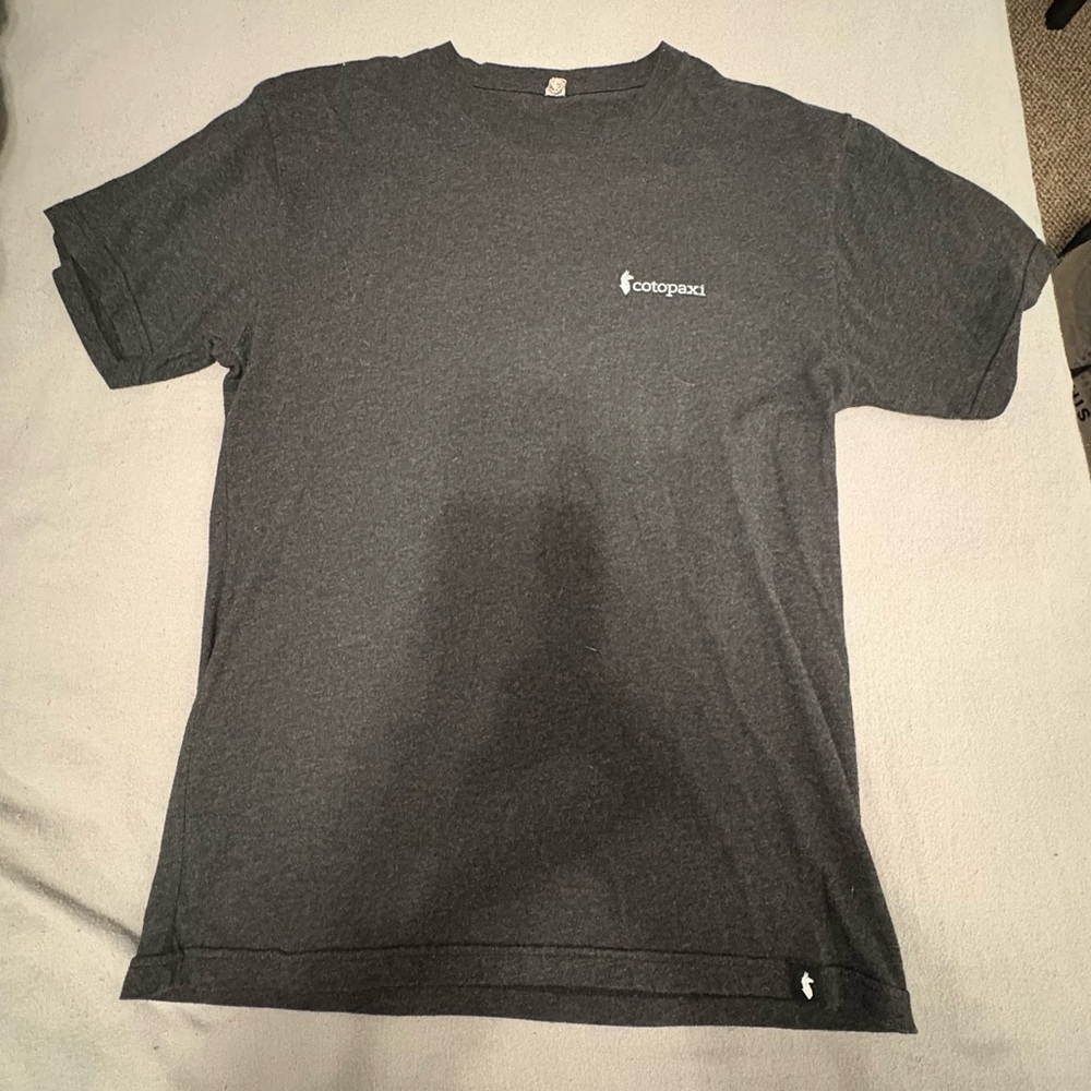 Cotopaxi Men's Gray T-Shirt